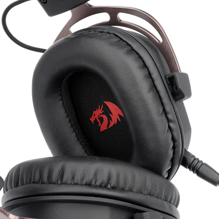 Redragon H730  Wired Gaming Headset - 7.1 Surround Sound - Memory Foam Ear Pads - 50MM Drivers - Detachable Microphone - Multi Platform Headphone - Works with PC/PS4/PS5 Switch